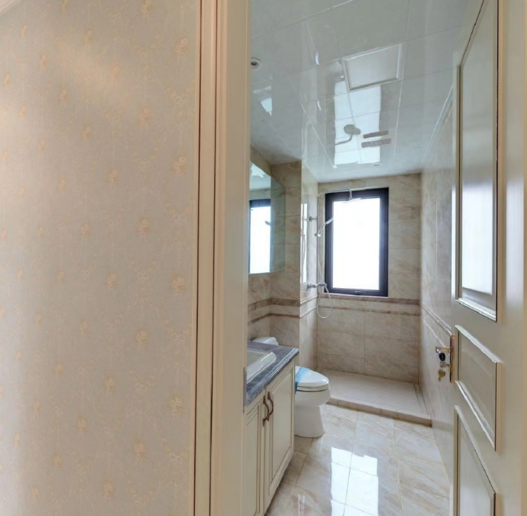 中海铂樾府 3室2厅2卫 143.00m&sup2;