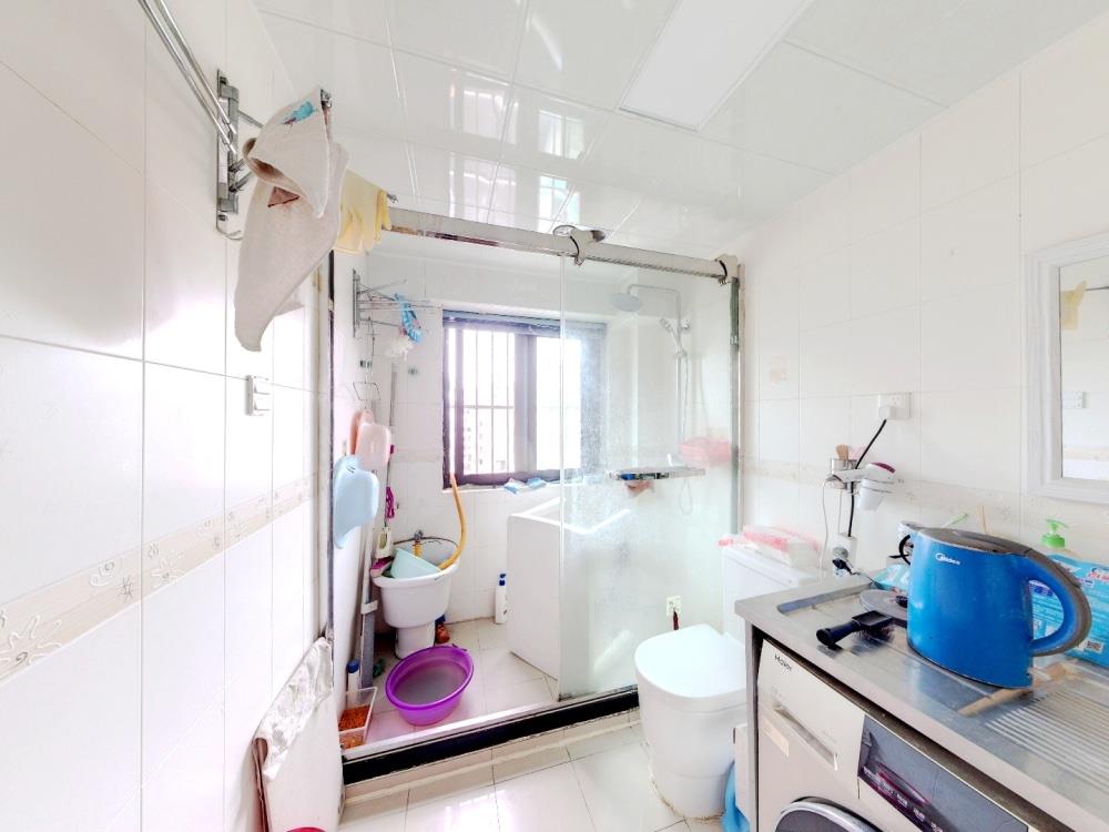 光明南村 4室2厅2卫 122.50m&sup2;