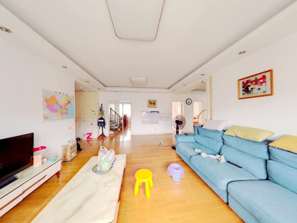 光明南村 4室2厅2卫 122.50m²