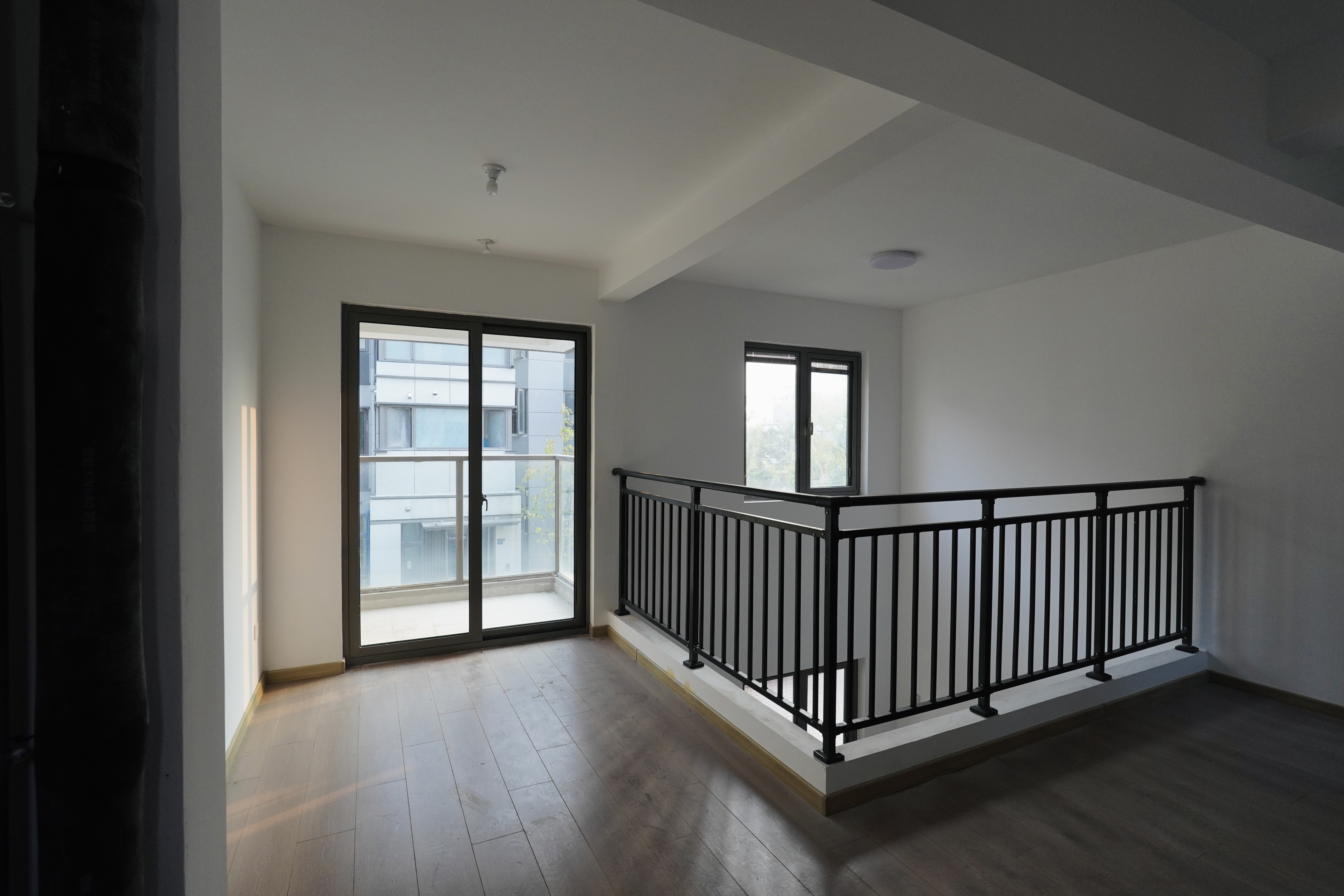 融信&middot;澜宸 5室2厅2卫 280m&sup2;