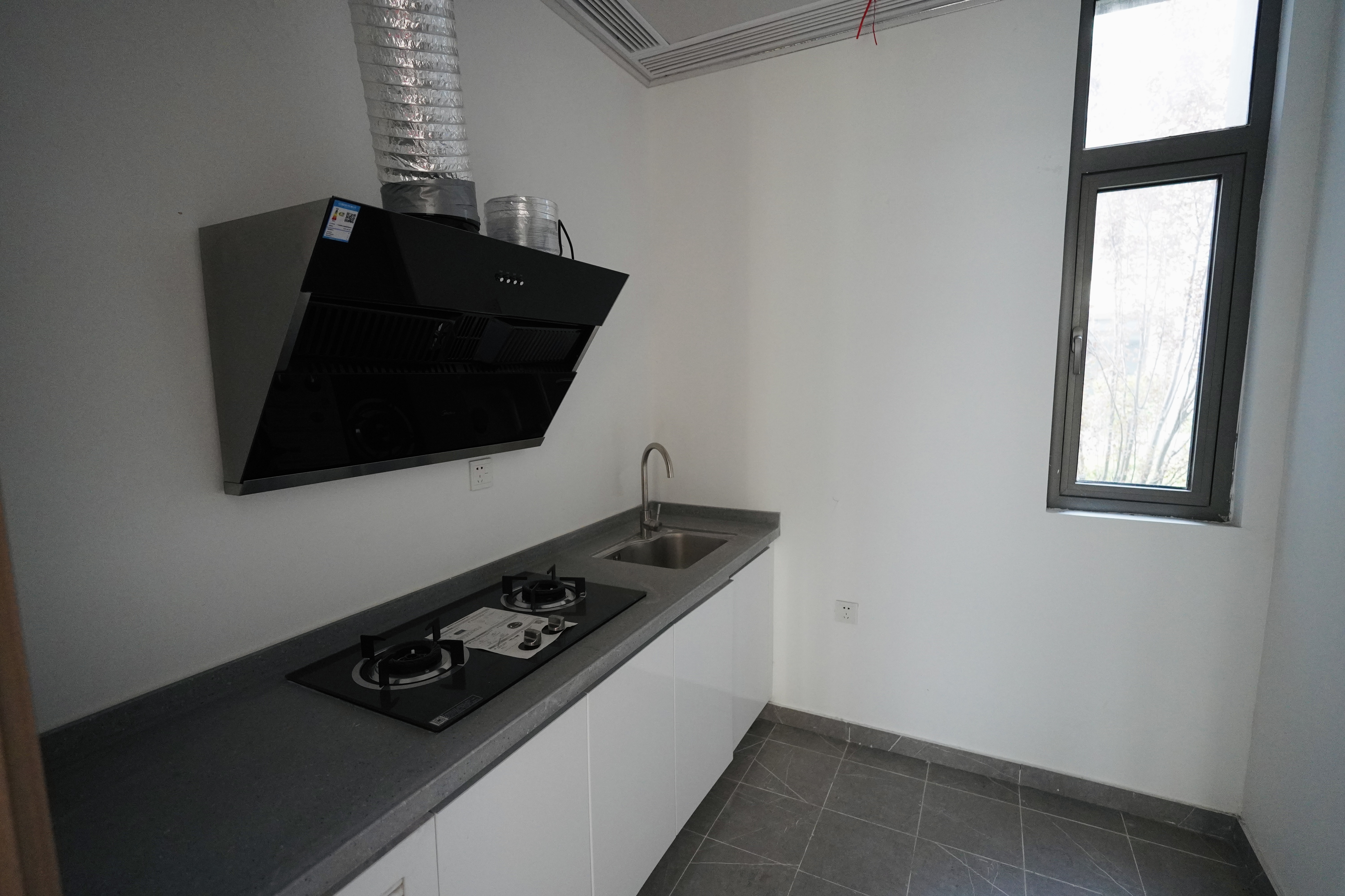 融信&middot;澜宸 5室2厅2卫 280m&sup2;
