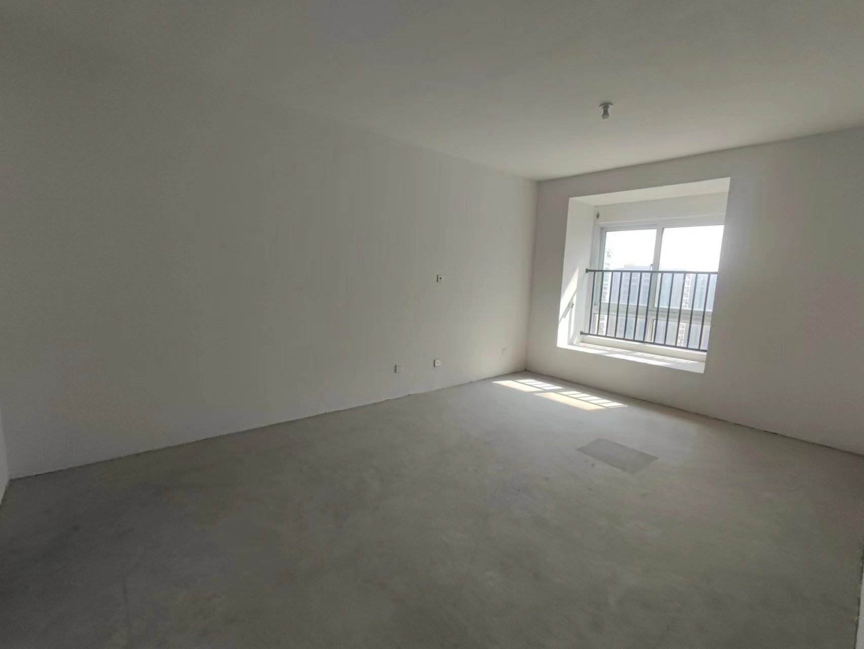 中海碧林湾 4室2厅2卫 141.00m&sup2;