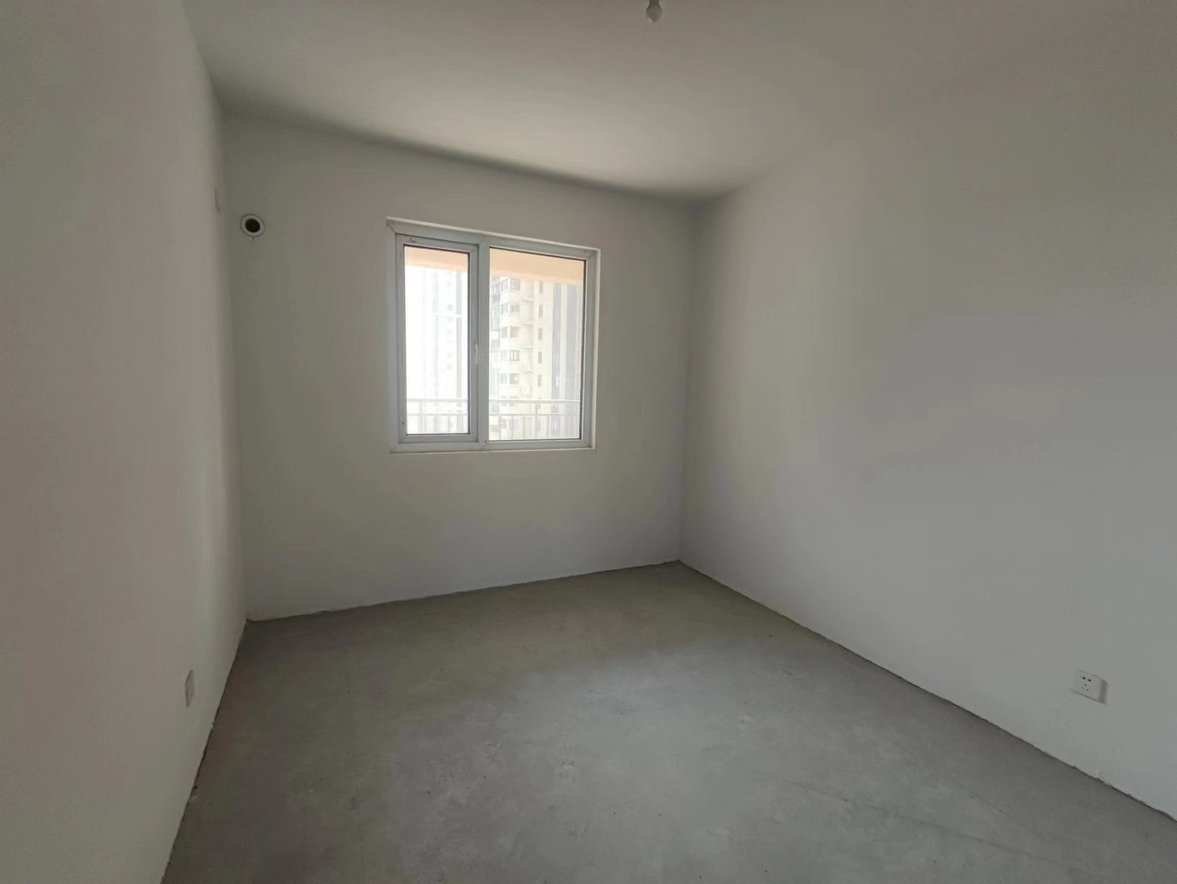 中海碧林湾 4室2厅2卫 141.00m&sup2;