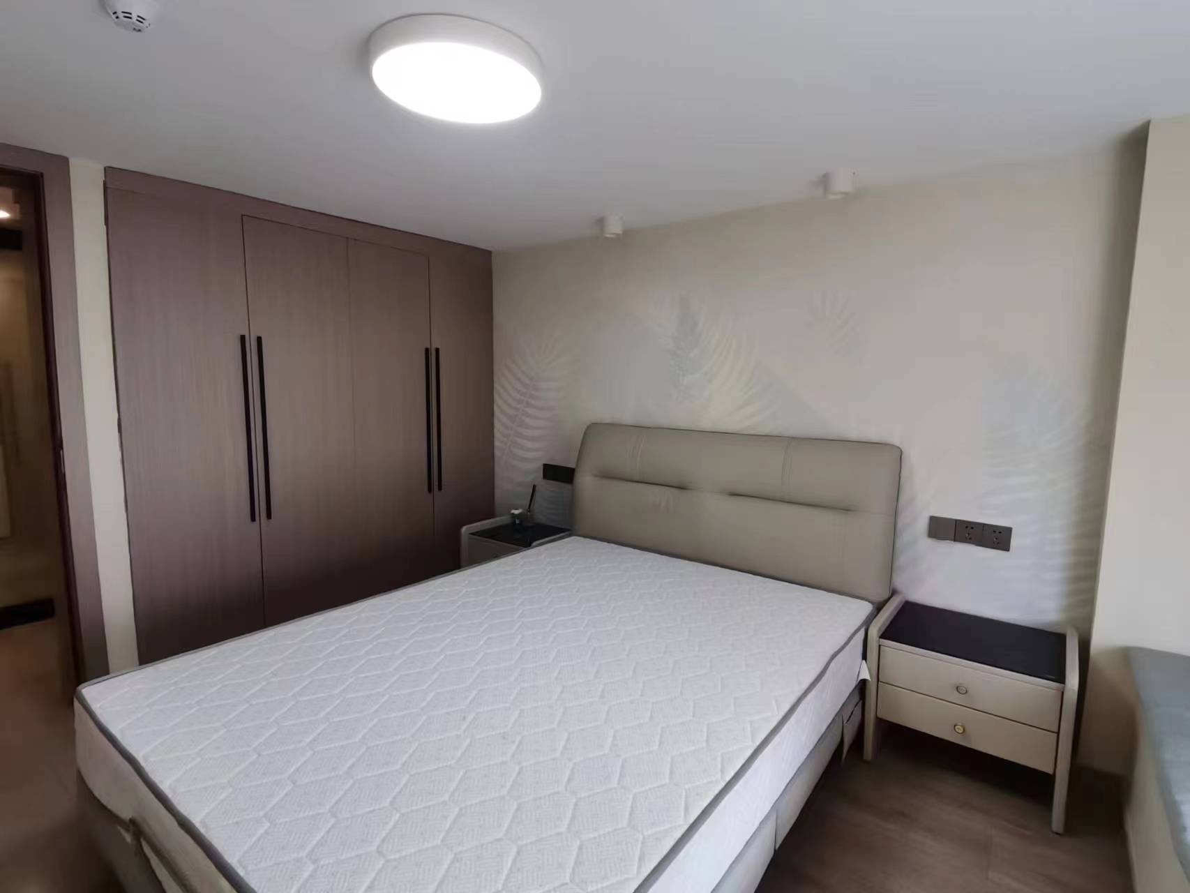 铂金时代 1室1厅1卫 45m&sup2;