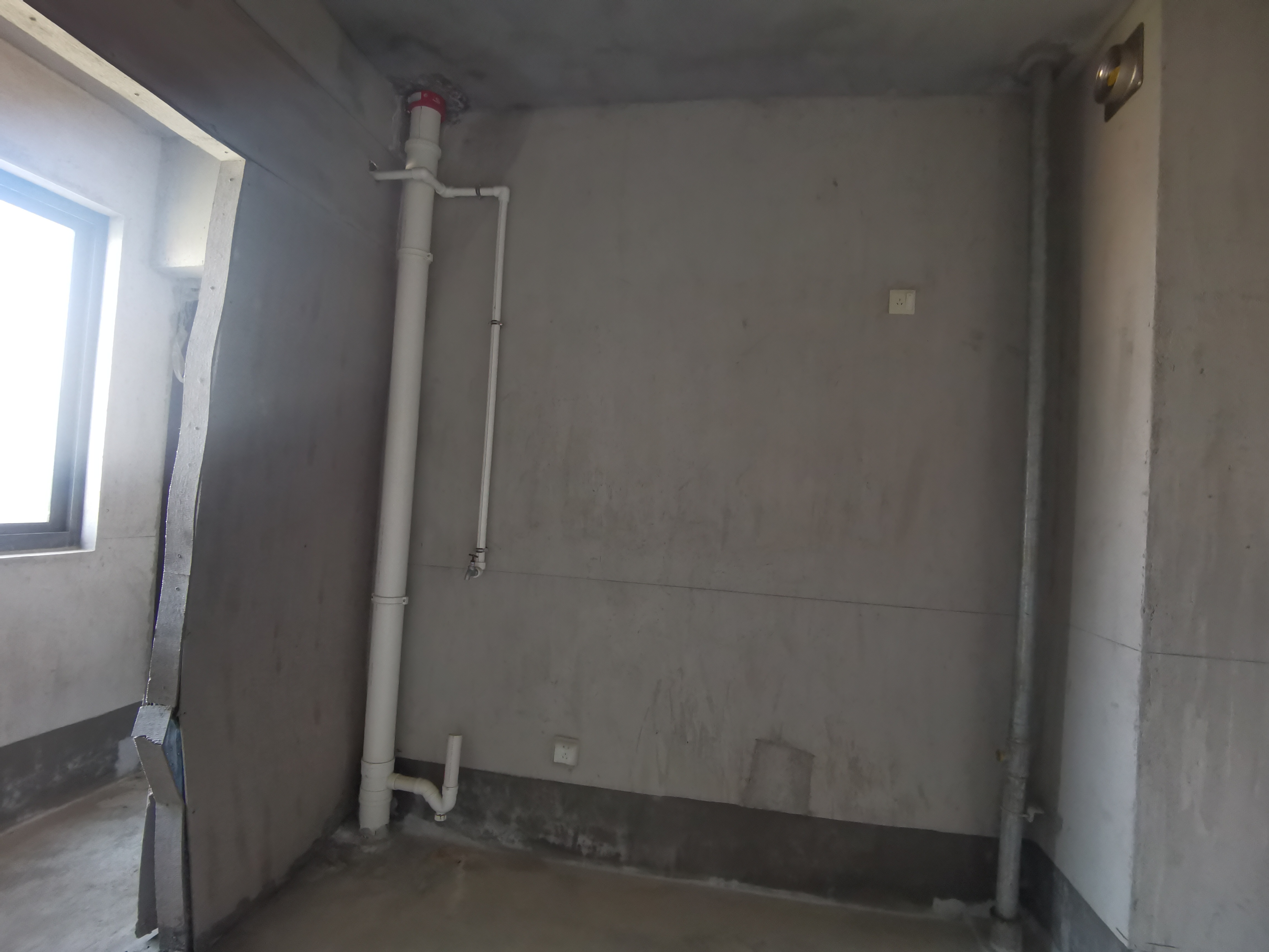 新瑞文化翡翠园 3室2厅2卫 145m&sup2;