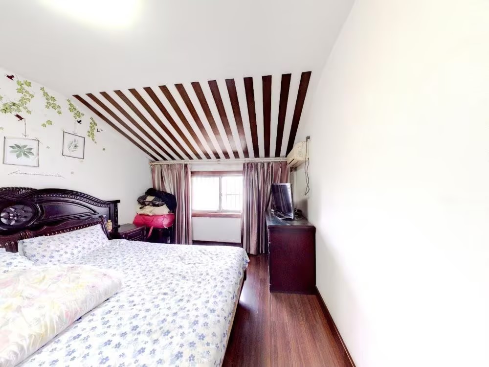 虹桥西村 4室2厅2卫 80.98m&sup2;