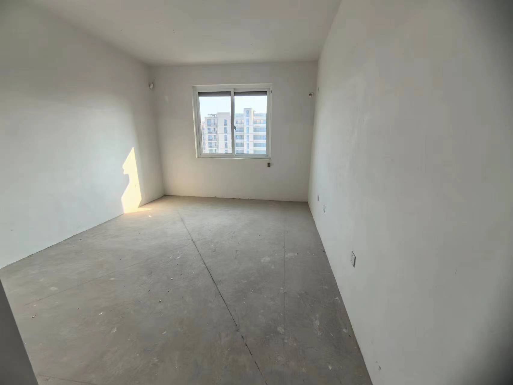 祥麟铭苑 3室2厅2卫 150.00m&sup2;