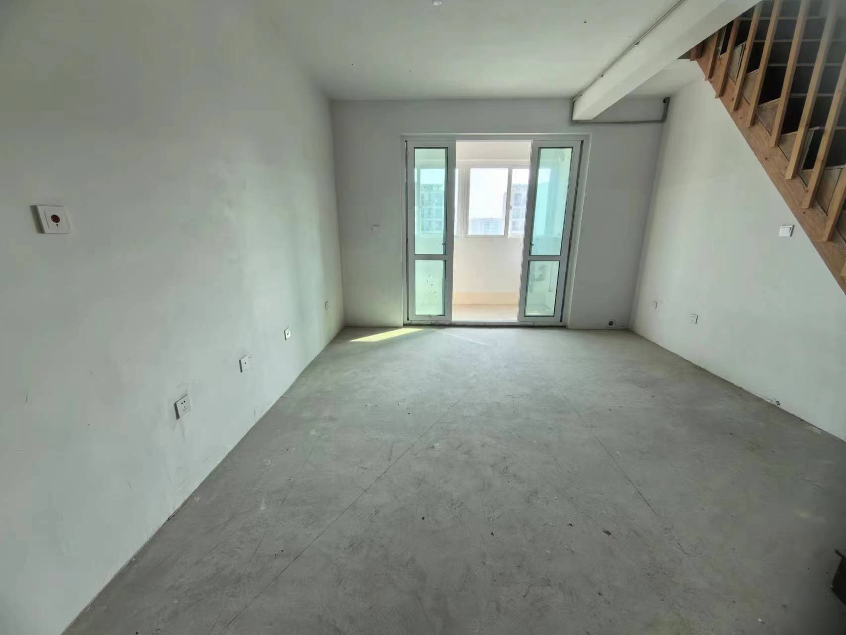 祥麟铭苑 3室2厅2卫 150.00m&sup2;