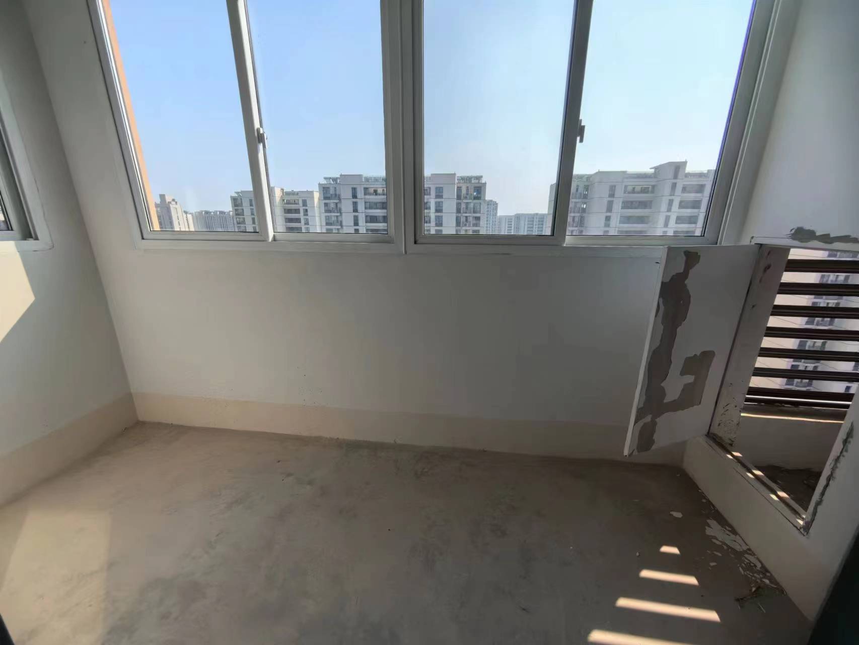 祥麟铭苑 3室2厅2卫 150.00m&sup2;