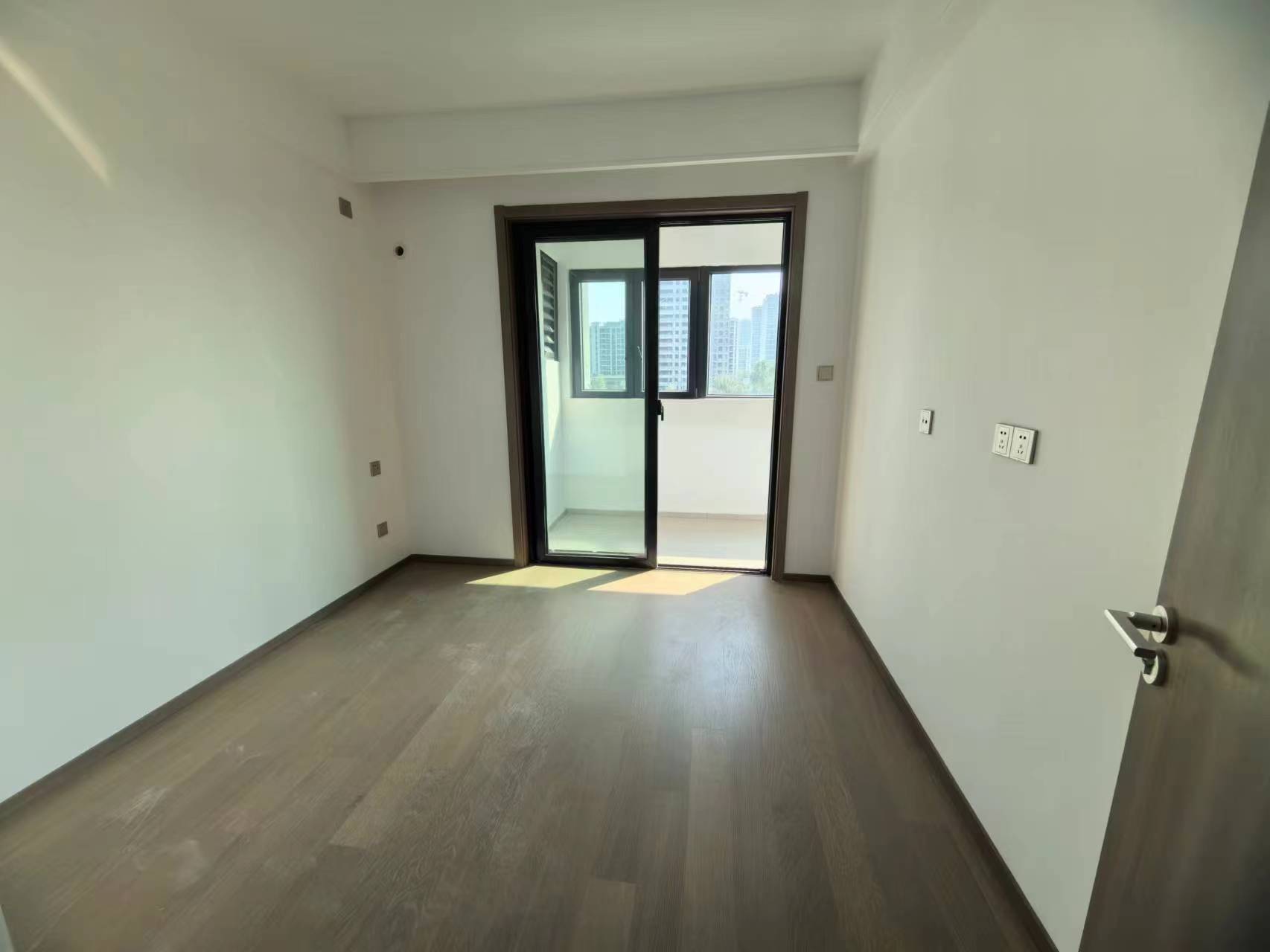 华禧铭苑 3室2厅1卫 102.61m&sup2;