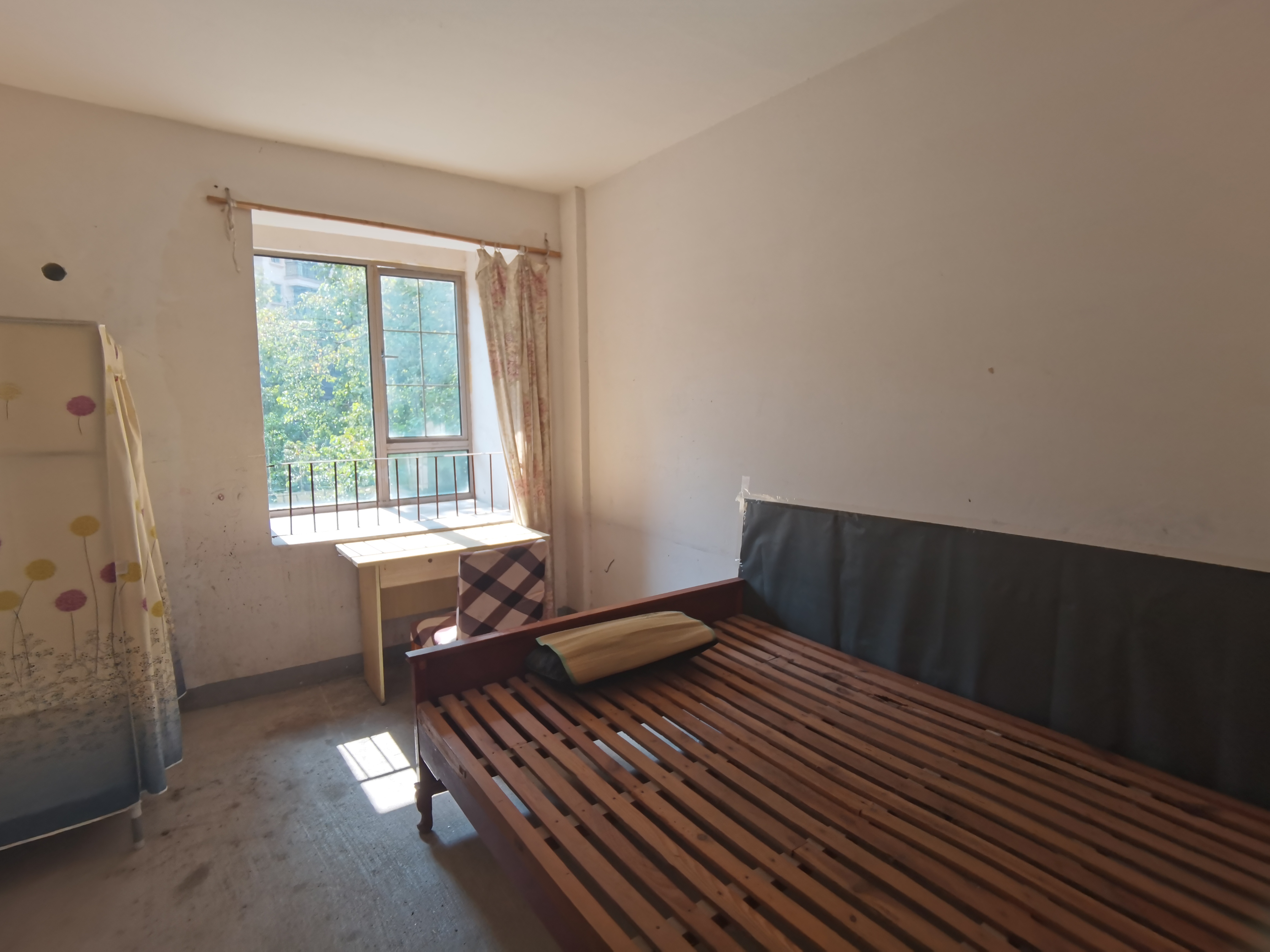优山美地花园南区 3室2厅1卫 128m&sup2;