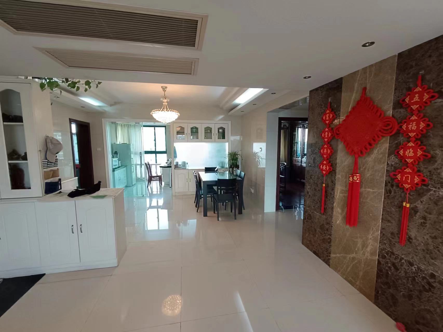 新城小区 3室2厅1卫 146.34m&sup2;