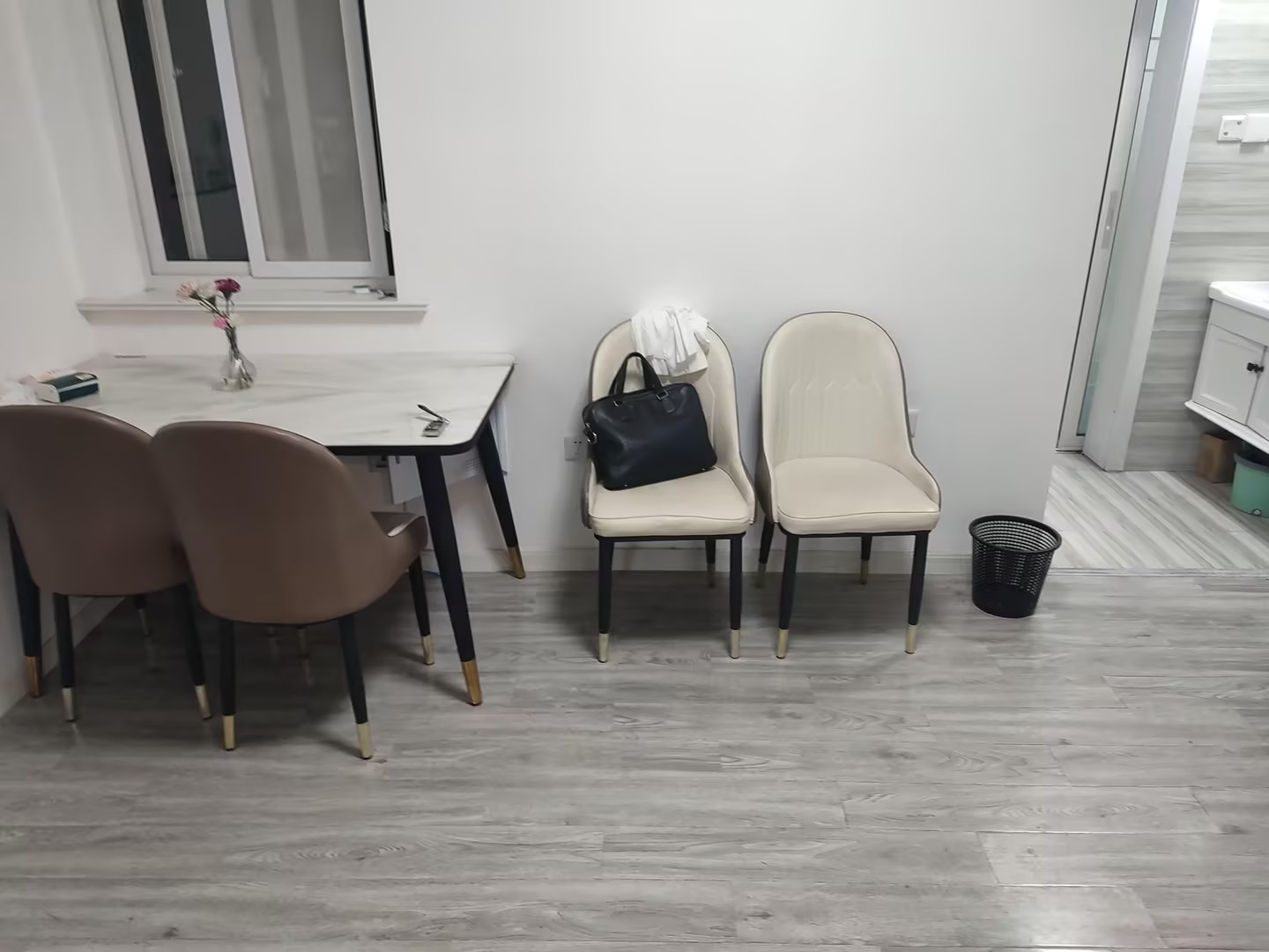 花园角 2室1厅1卫 60.00m&sup2;