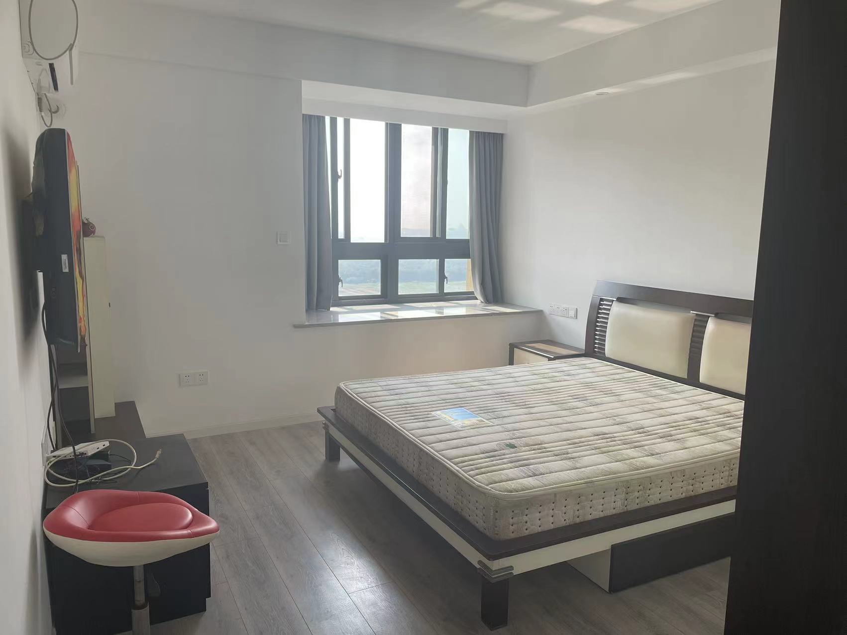 江景瑞园 3室2厅2卫 115m&sup2;