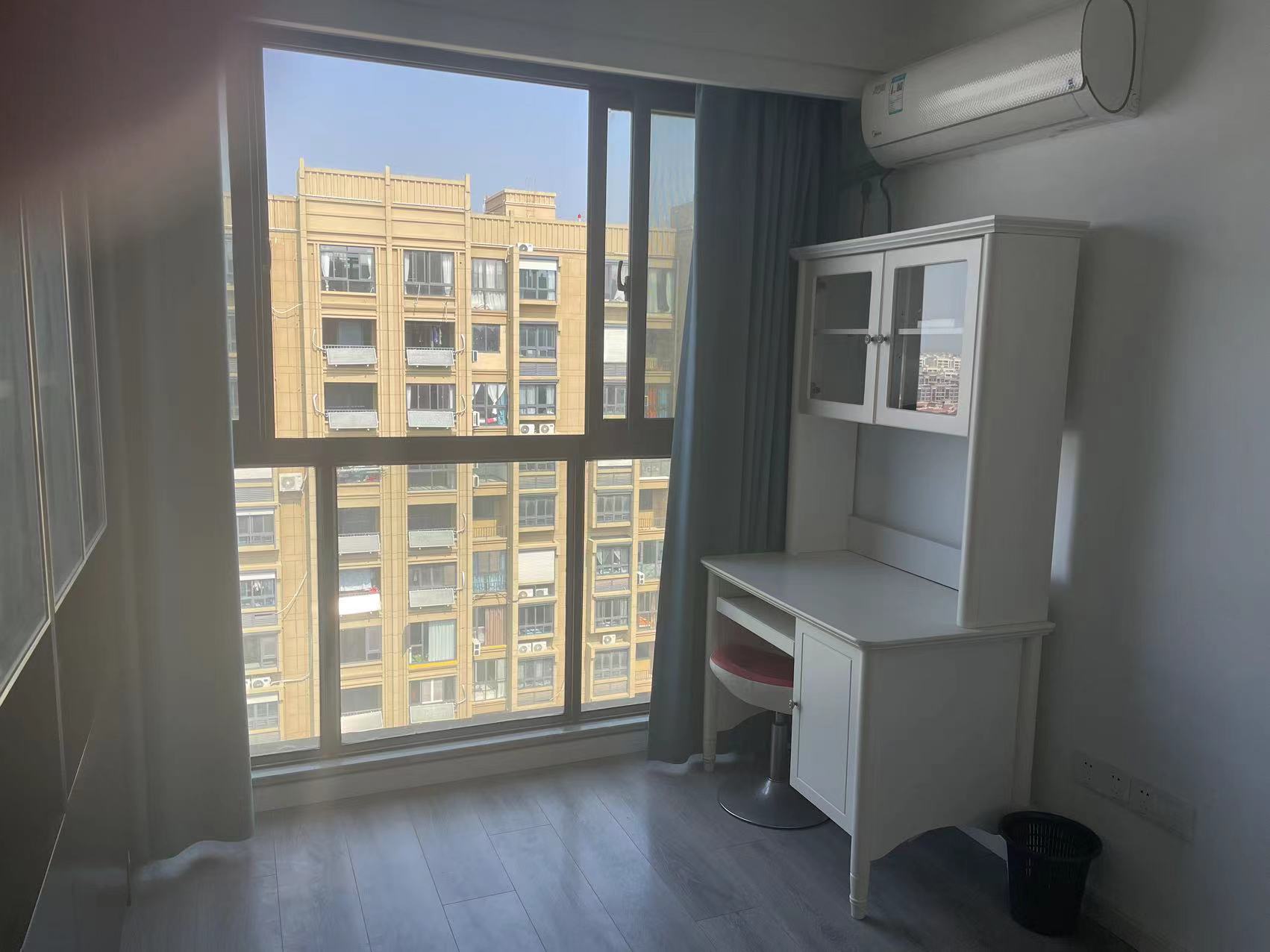 江景瑞园 3室2厅2卫 115m&sup2;