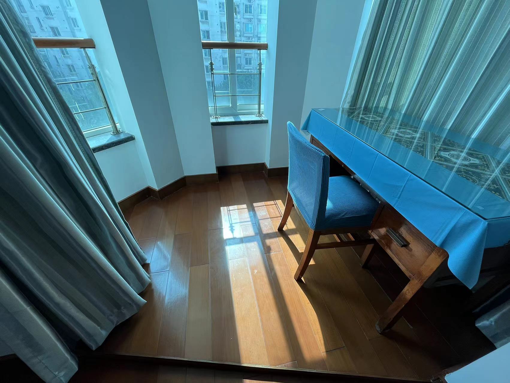 鑫乾花园 3室2厅1卫 150.18m&sup2;