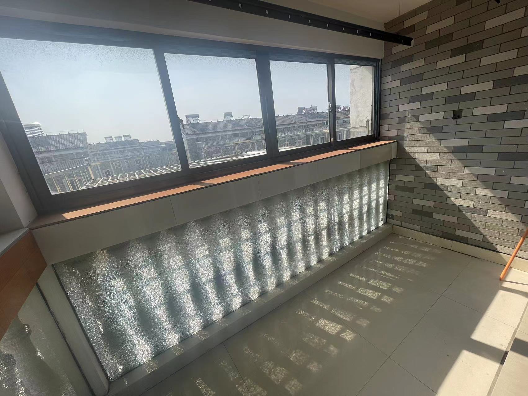 华山花苑四期 4室2厅1卫 75.00m&sup2;
