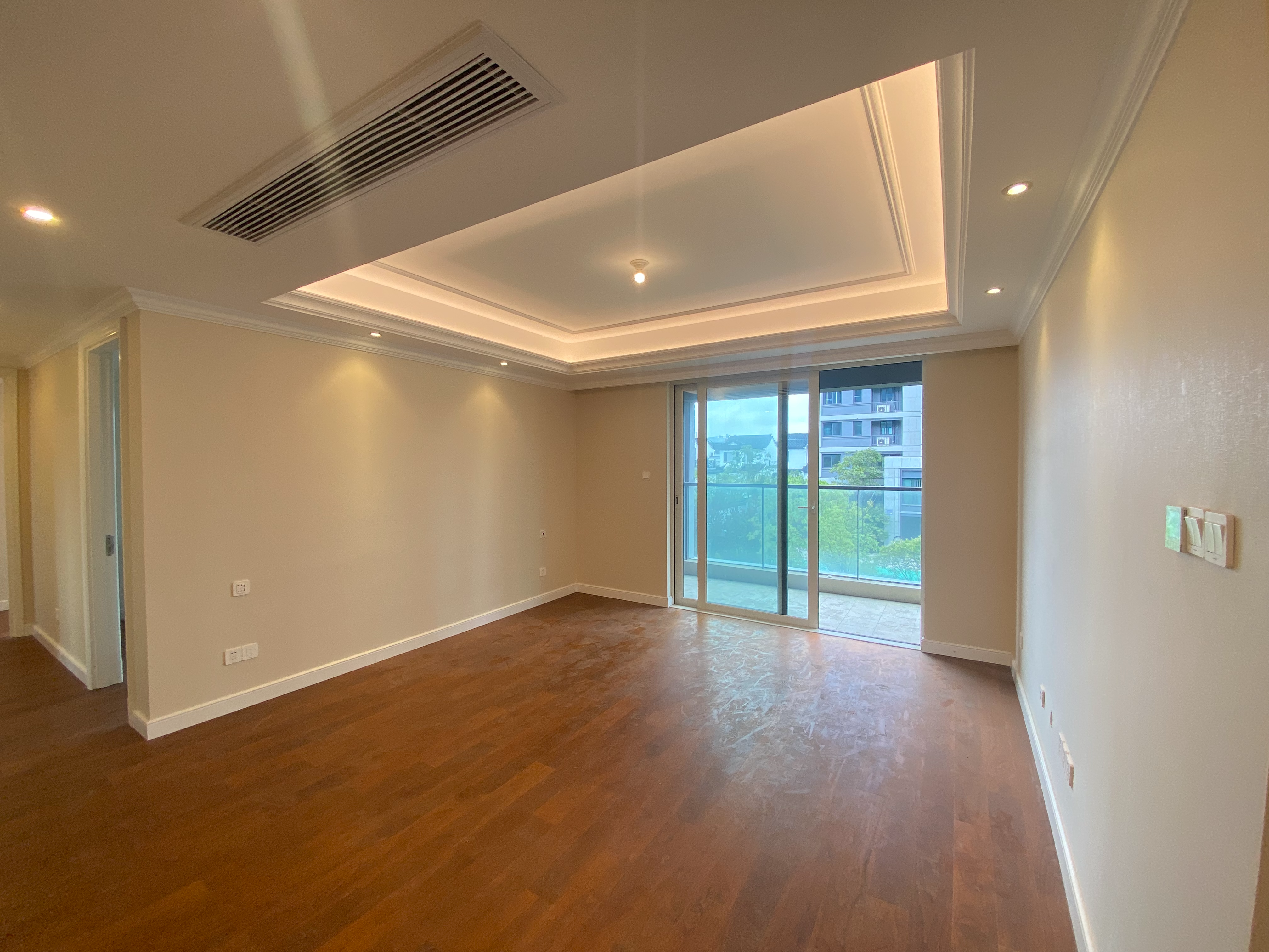 融创盛和九里桃源 4室2厅2卫 143m&sup2;