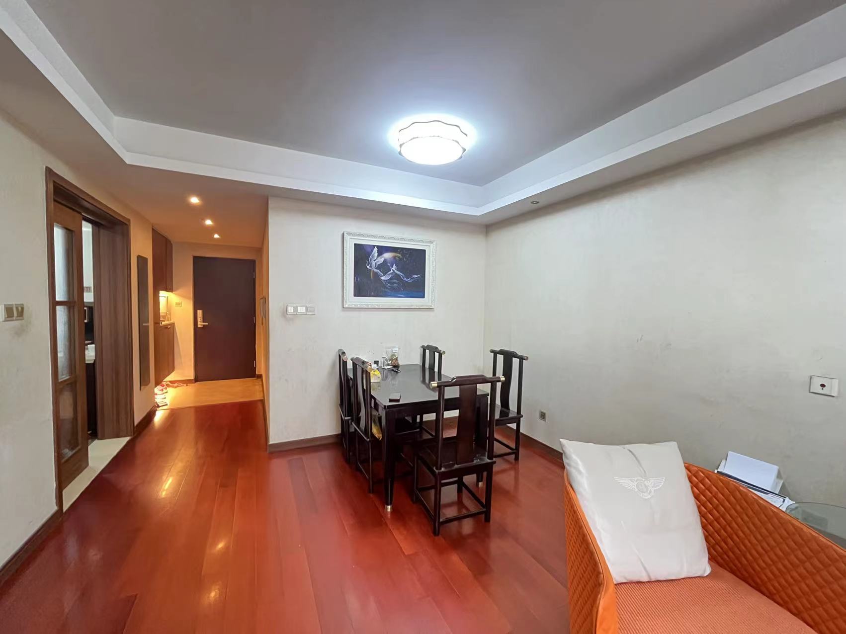 万科金域蓝湾 3室2厅1卫 108m&sup2;