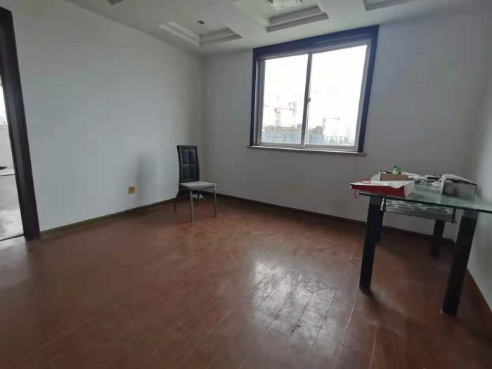 城港花苑西区 4室2厅1卫 122m&sup2;