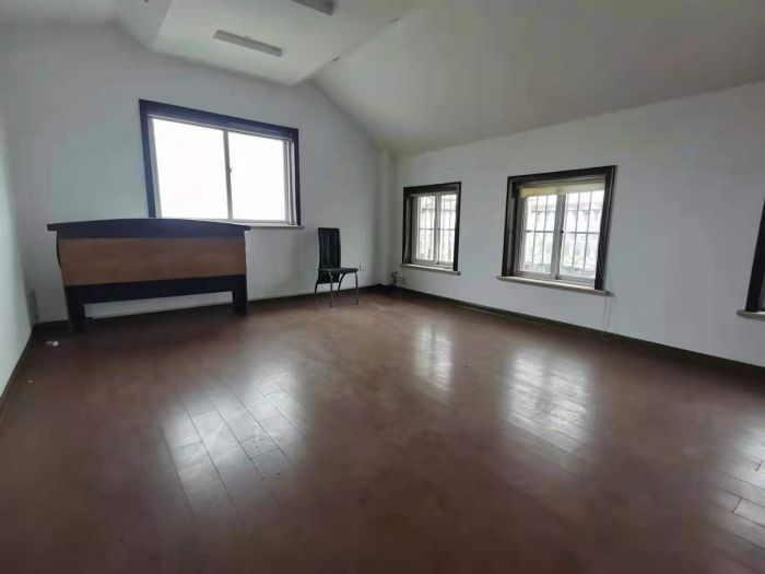 城港花苑西区 4室2厅1卫 122m&sup2;