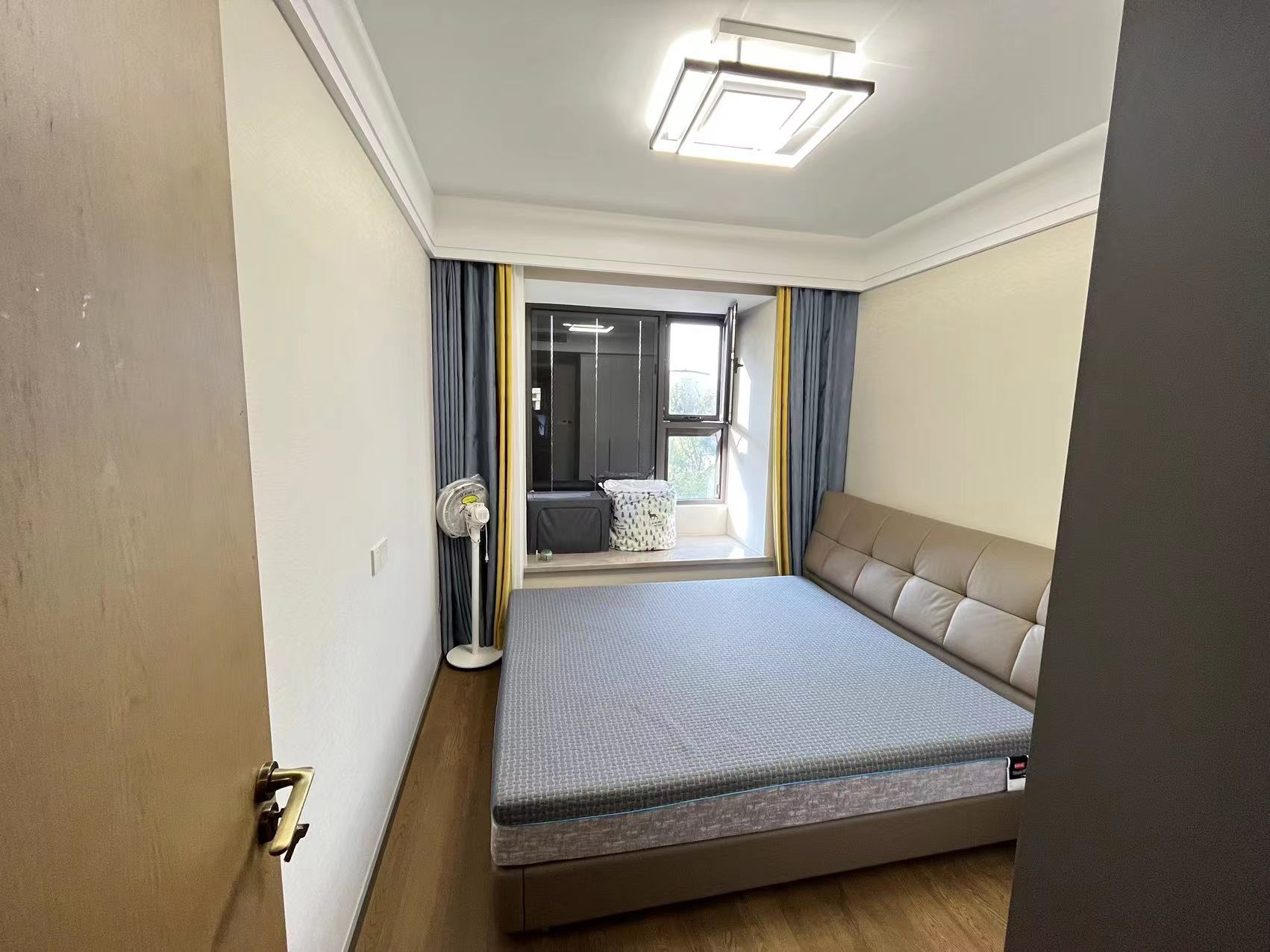 远创宸樾 4室2厅2卫 121m&sup2;