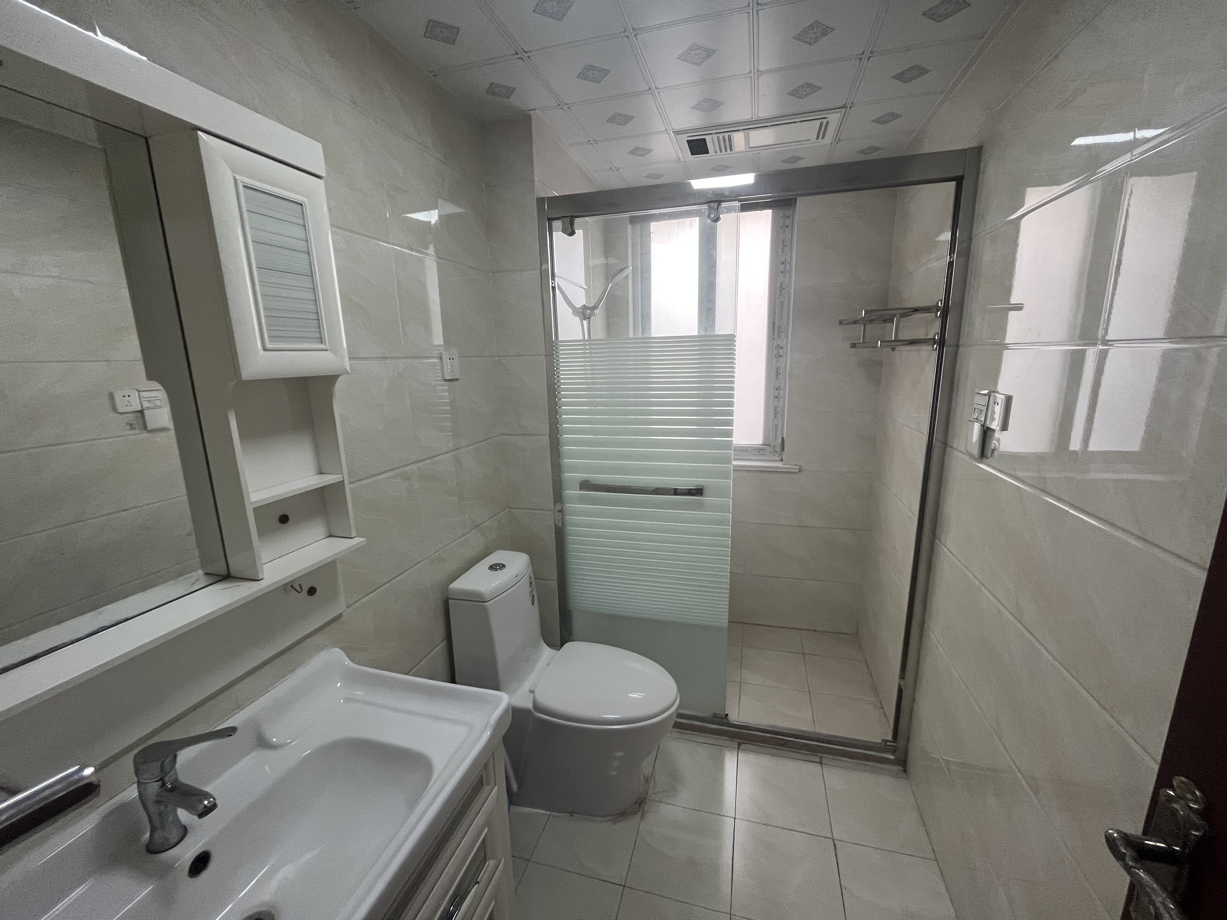 南通橡树湾 3室2厅1卫 123m&sup2;