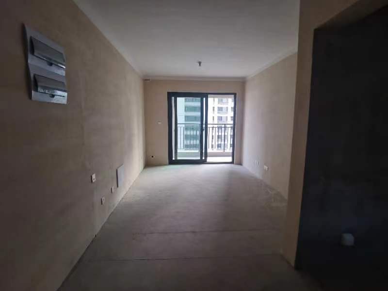 绿地江海图 3室2厅1卫 87m&sup2;