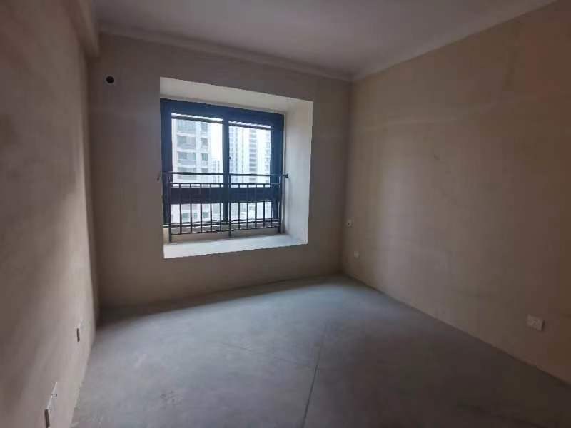 绿地江海图 3室2厅1卫 87m&sup2;