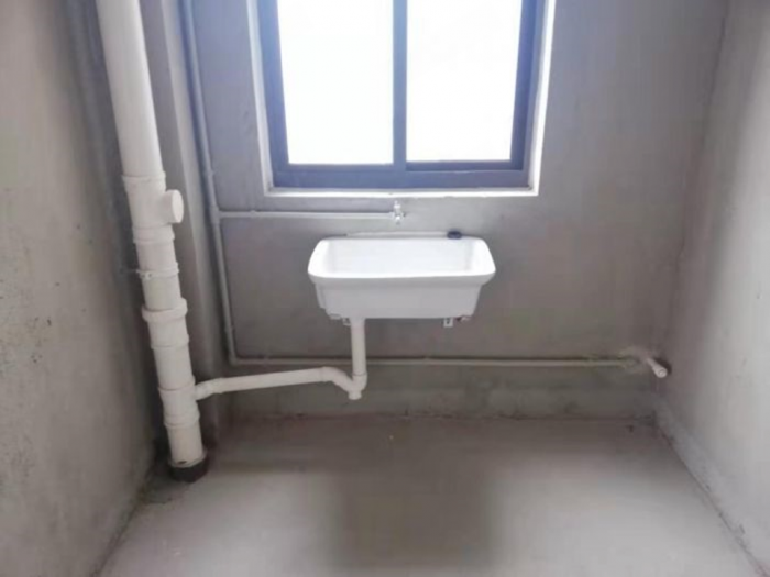 兴石花园 2室1厅1卫 82m&sup2;
