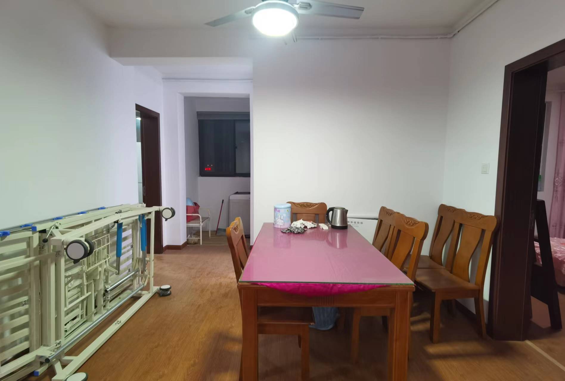兴石花园 3室2厅2卫 137m&sup2;