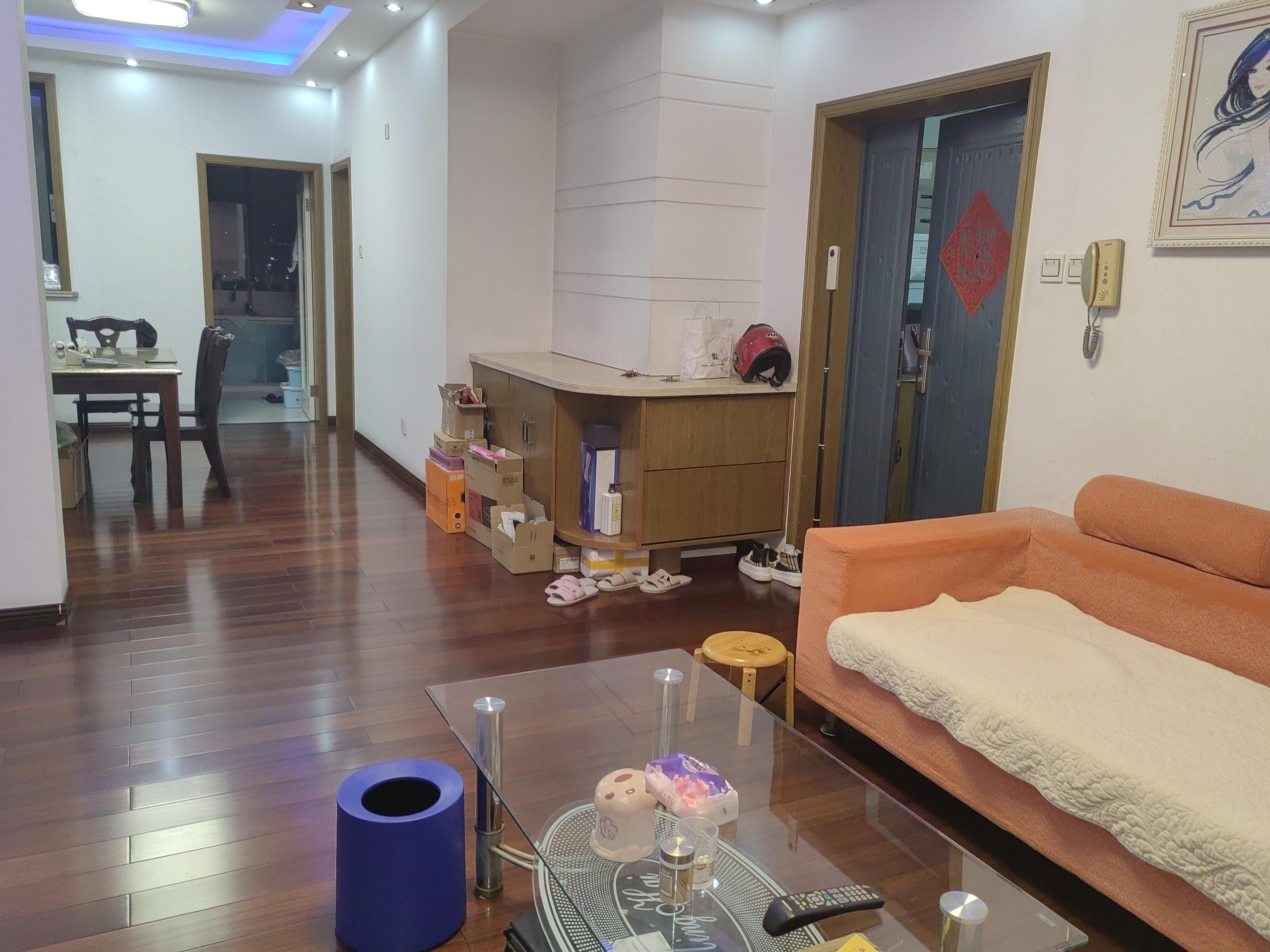 东方鑫乾大厦 2室2厅1卫 105.00m²