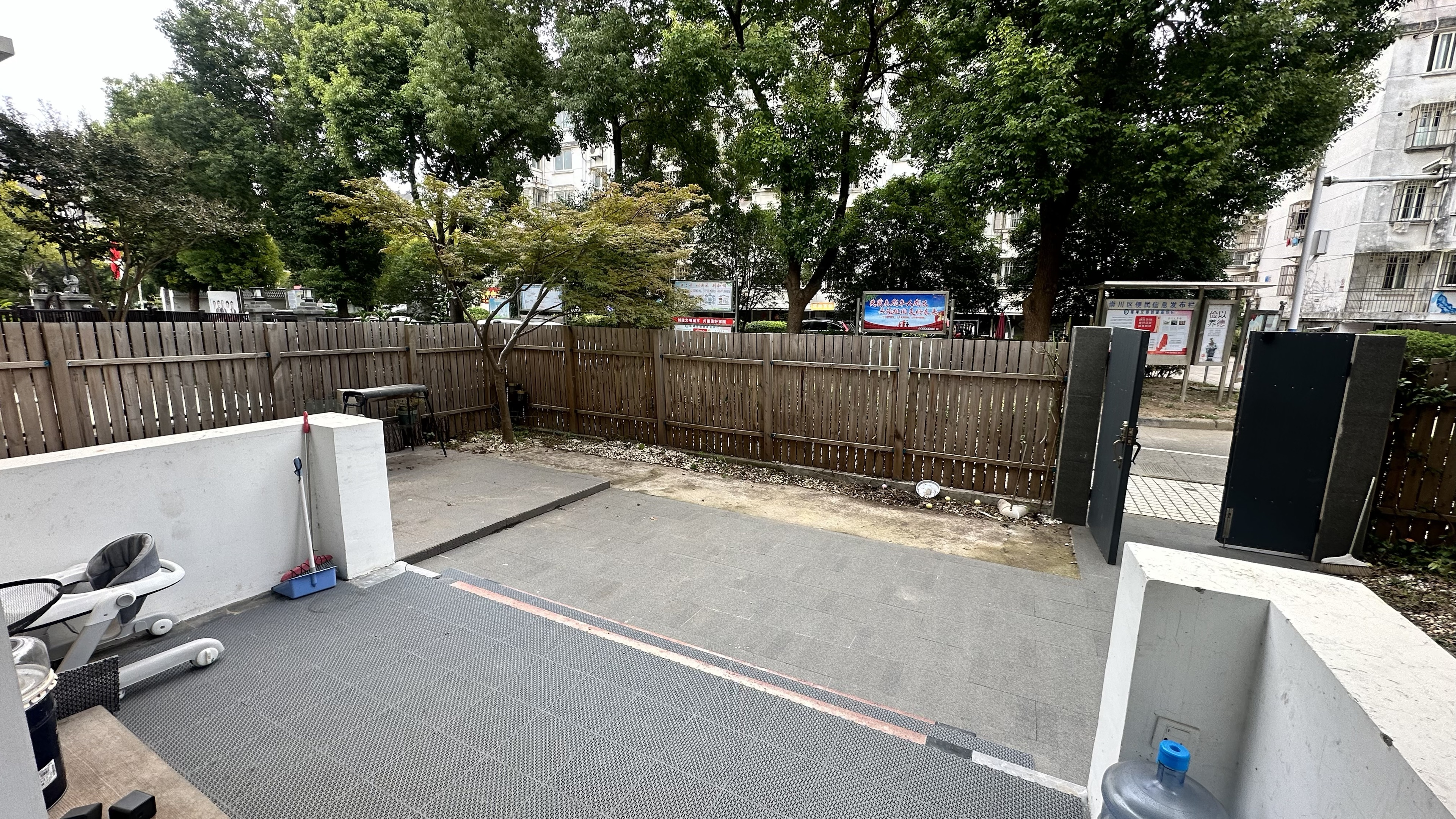 城南小苑 3室2厅1卫 300m&sup2;