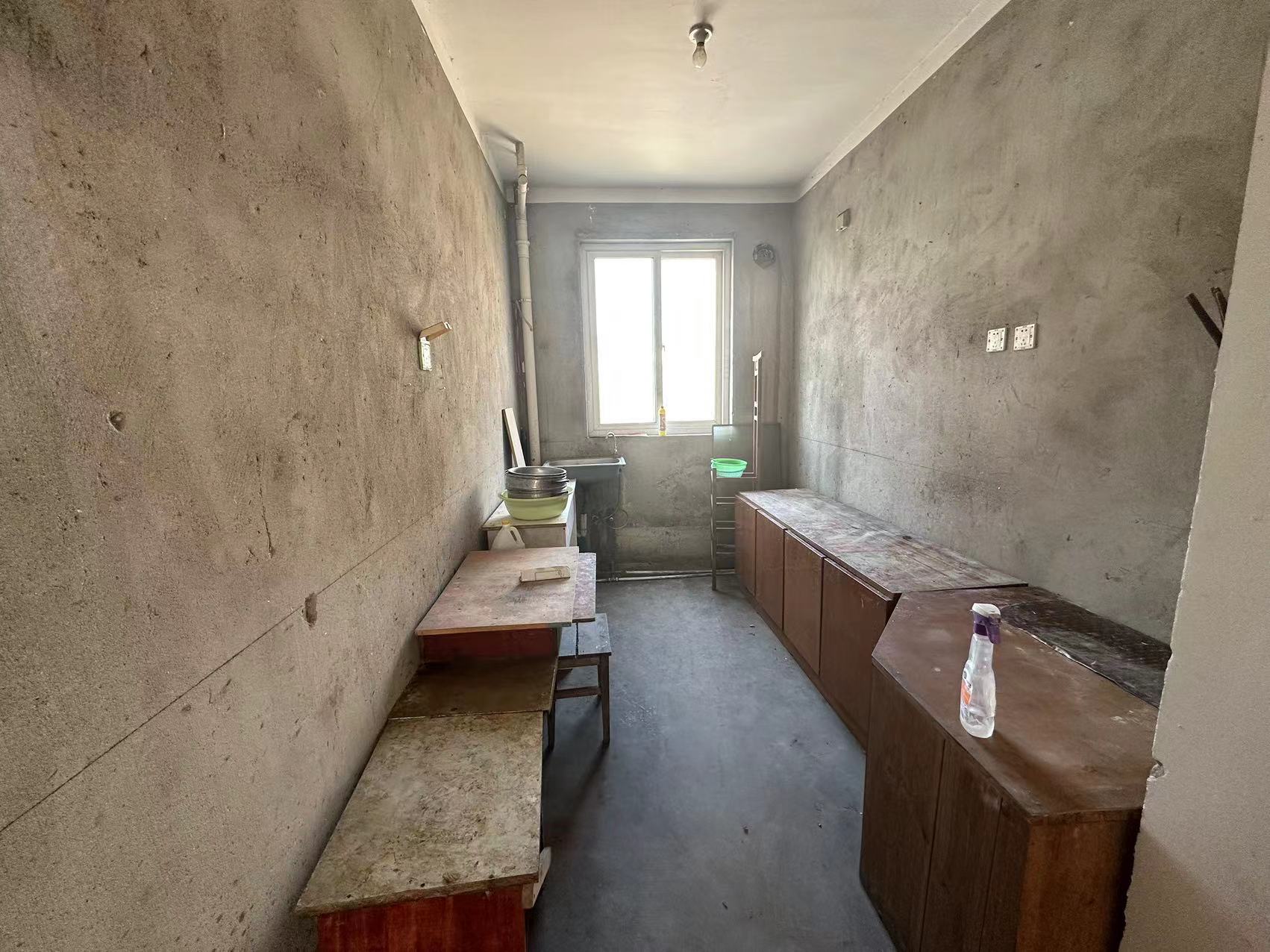 金欣佳园B区 3室2厅1卫 105m&sup2;