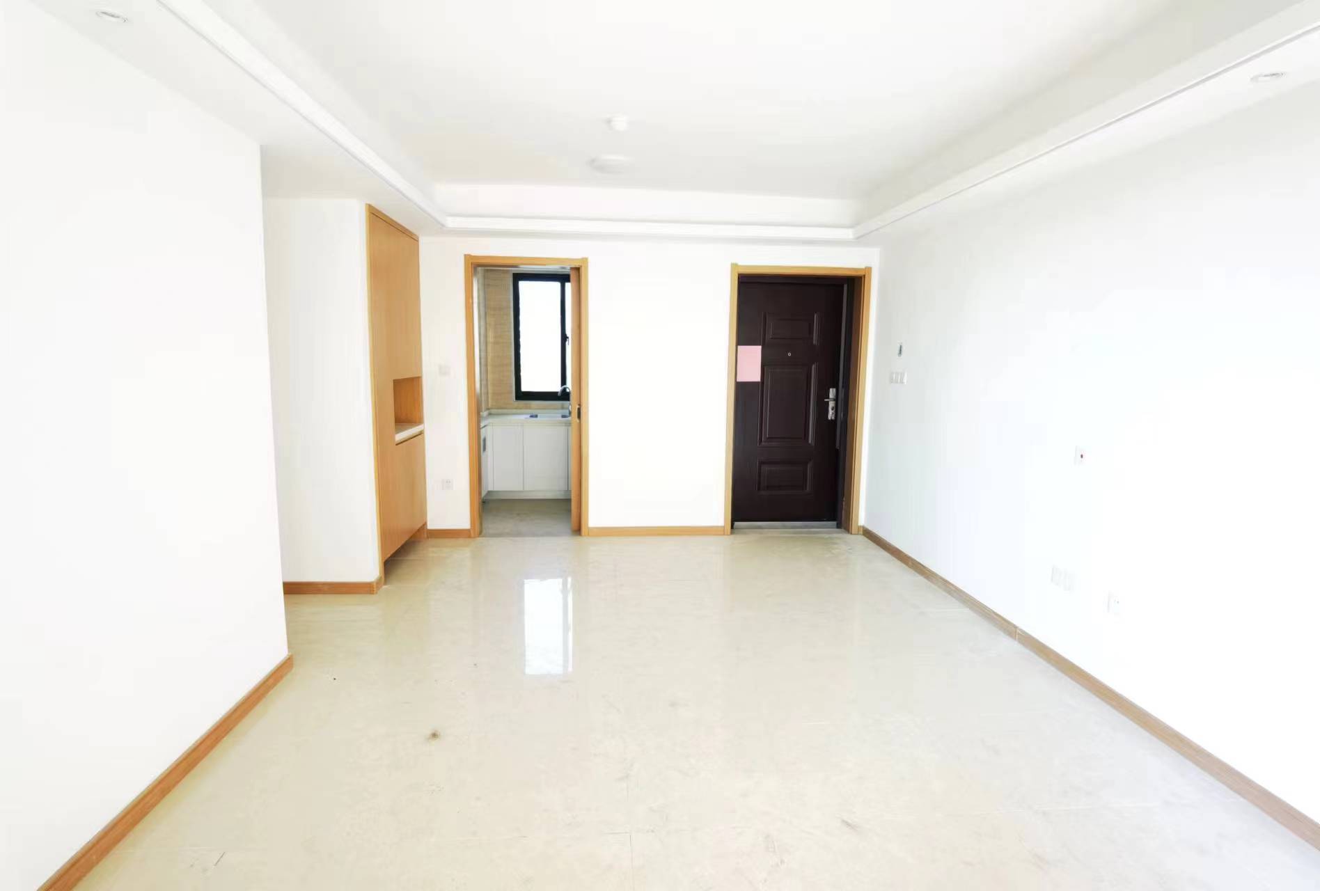 绿地新里城 3室2厅1卫 115m²
