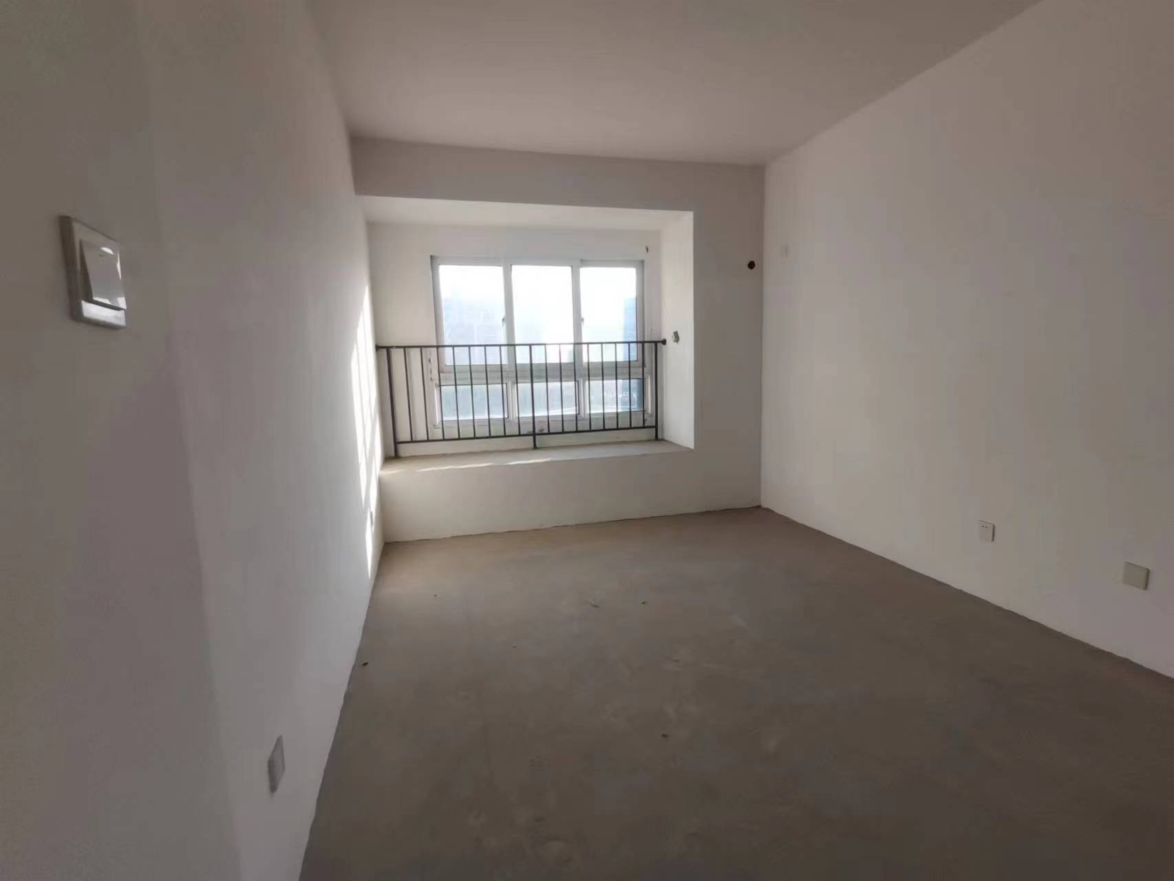和融&bull;优山美地名邸 3室2厅1卫 129.00m&sup2;