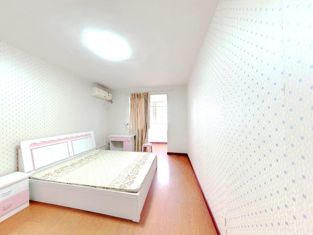永兴佳园二期 6室2厅1卫 227m&sup2;