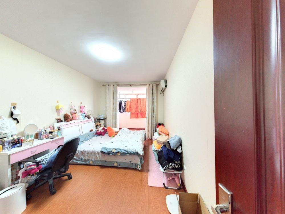 永兴佳园二期 6室2厅1卫 227m&sup2;