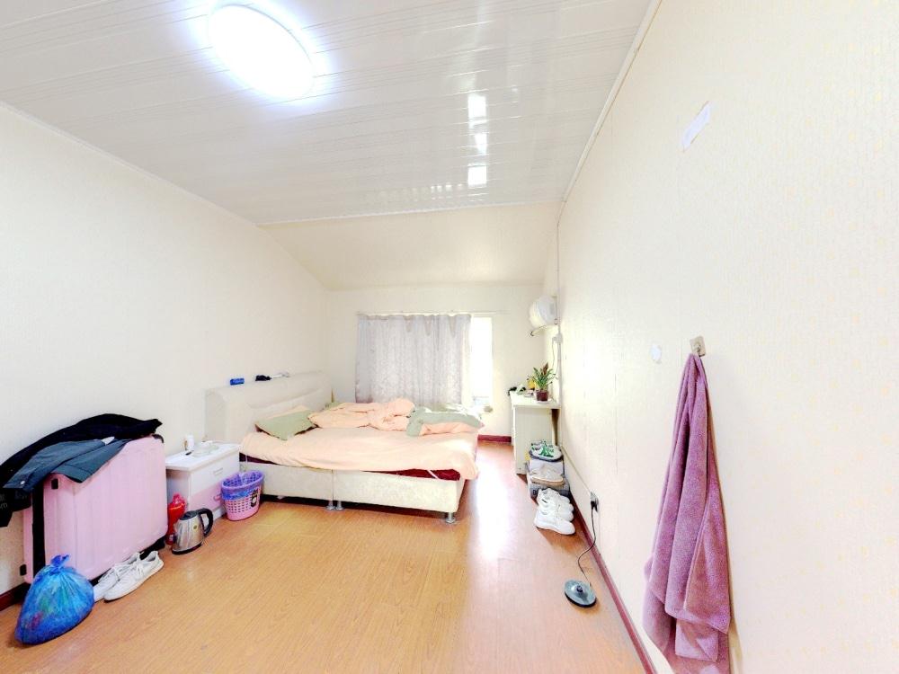永兴佳园二期 6室2厅1卫 227m&sup2;