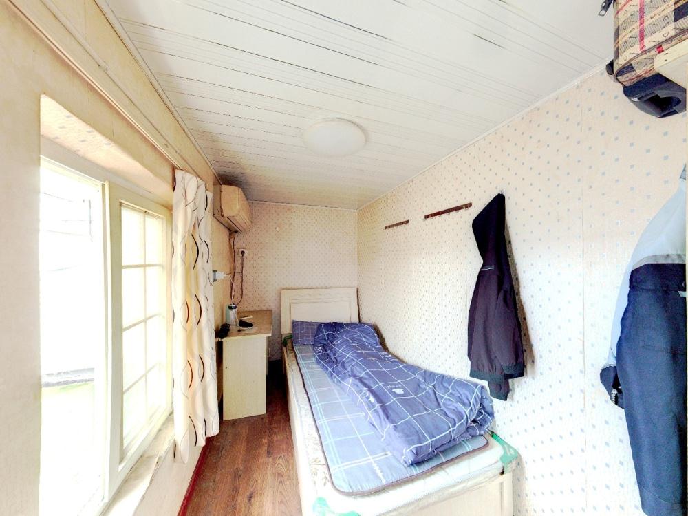 永兴佳园二期 6室2厅1卫 227m&sup2;