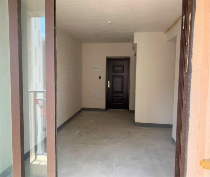 绿地新里城 3室2厅1卫 91.5m&sup2;