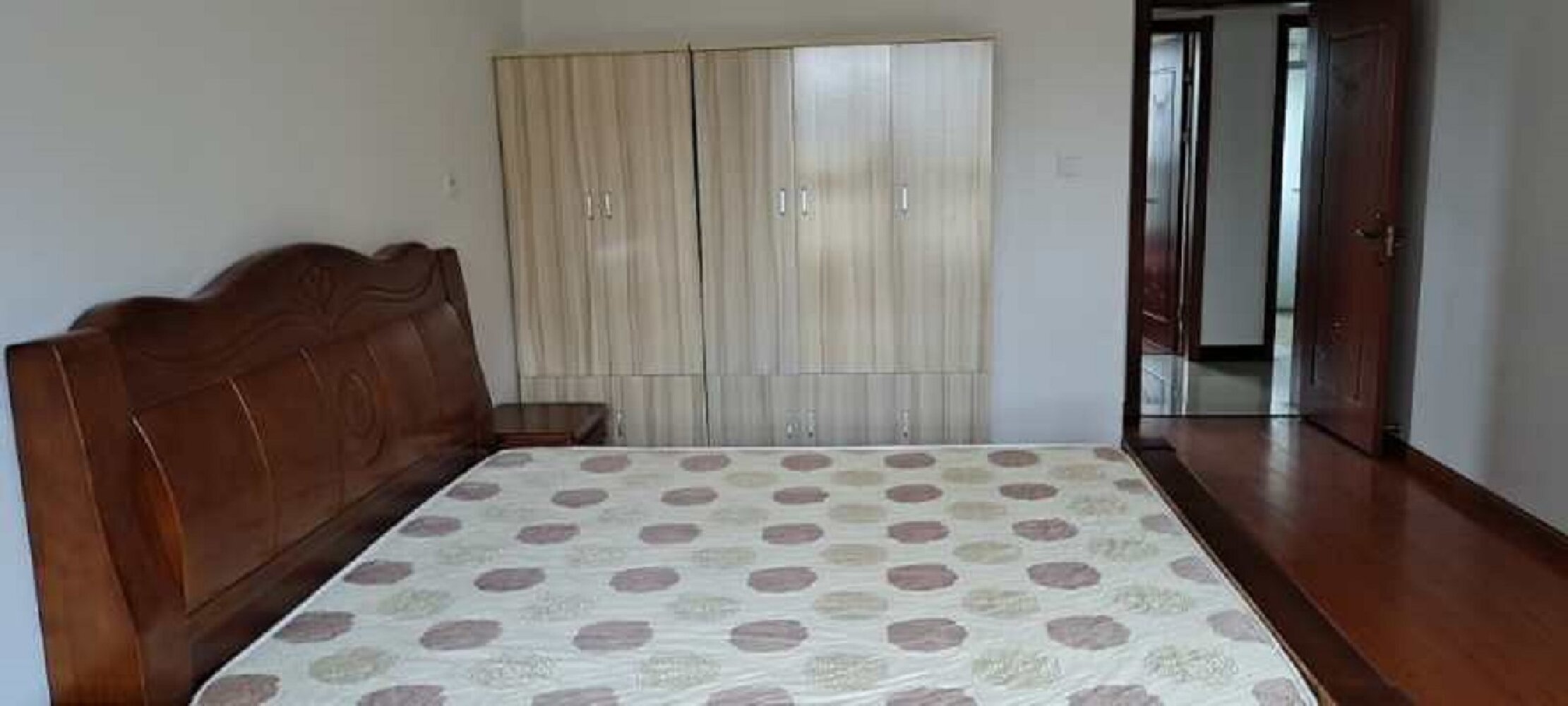 滨江丽都桥语 3室2厅2卫 128m&sup2;