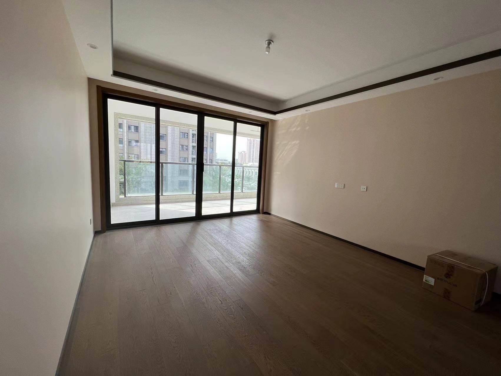 远创东樾 3室2厅2卫 124m&sup2;