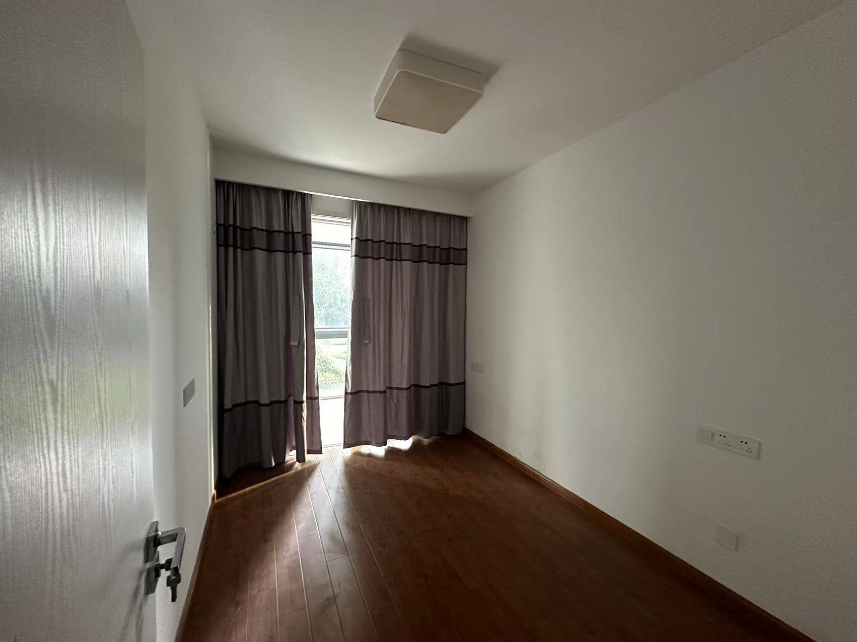 湖滨华庭 2室2厅1卫 91m&sup2;