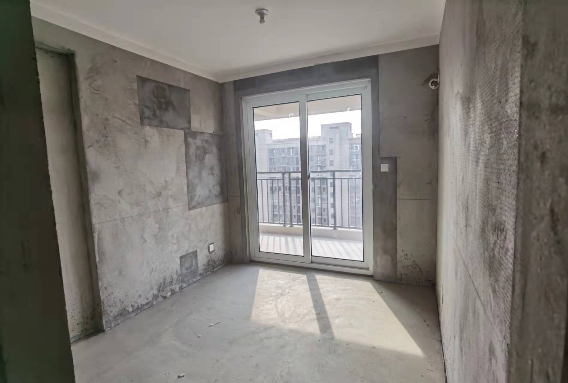 佳源都市 4室2厅2卫 128m&sup2;