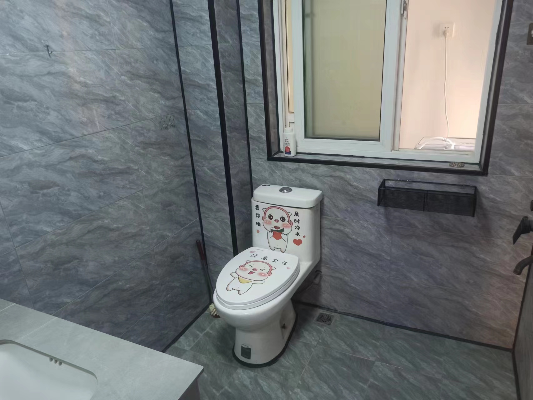 三里墩花苑二期 2室1厅1卫 87m&sup2;
