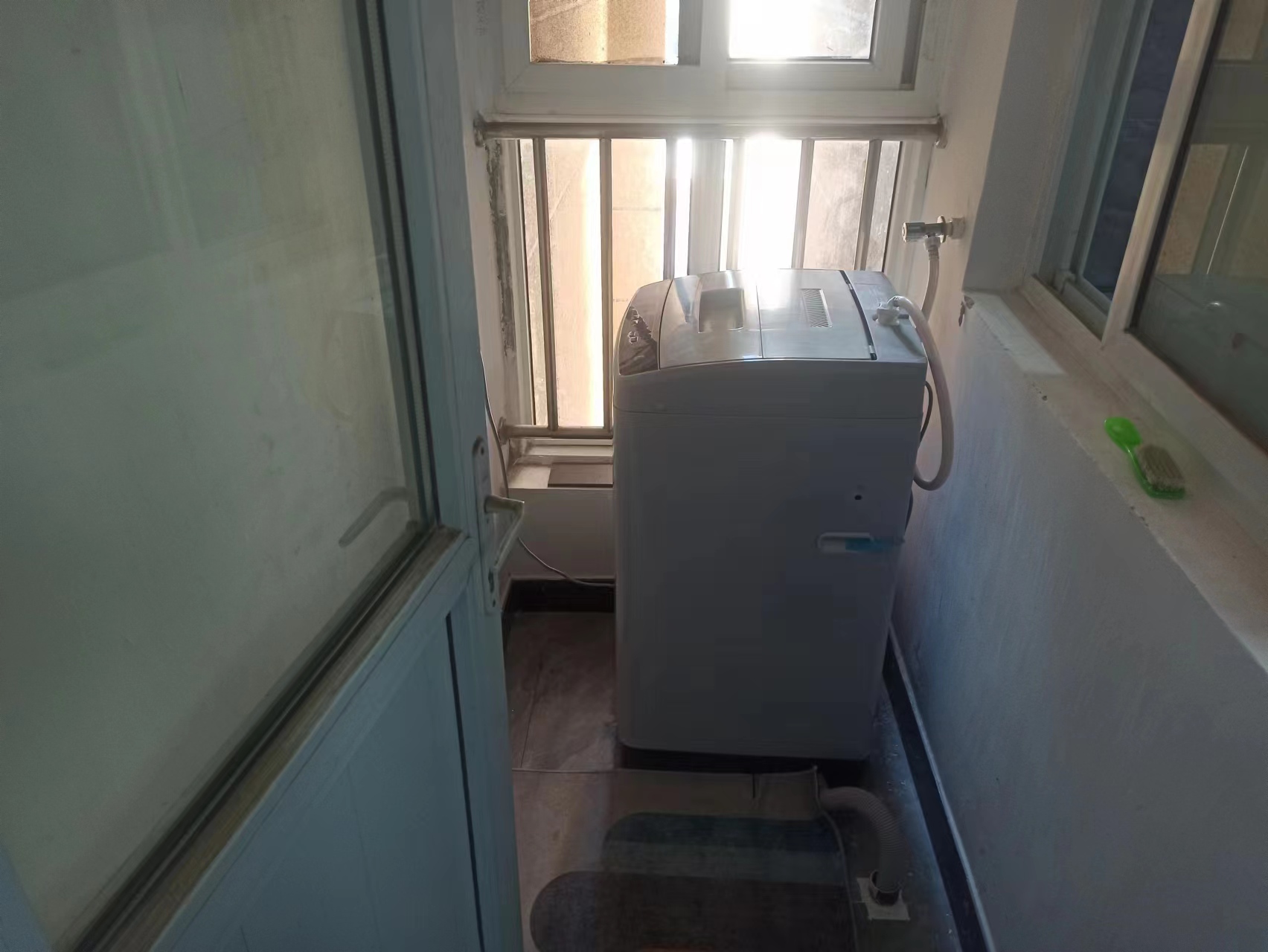 三里墩花苑二期 2室1厅1卫 87m&sup2;