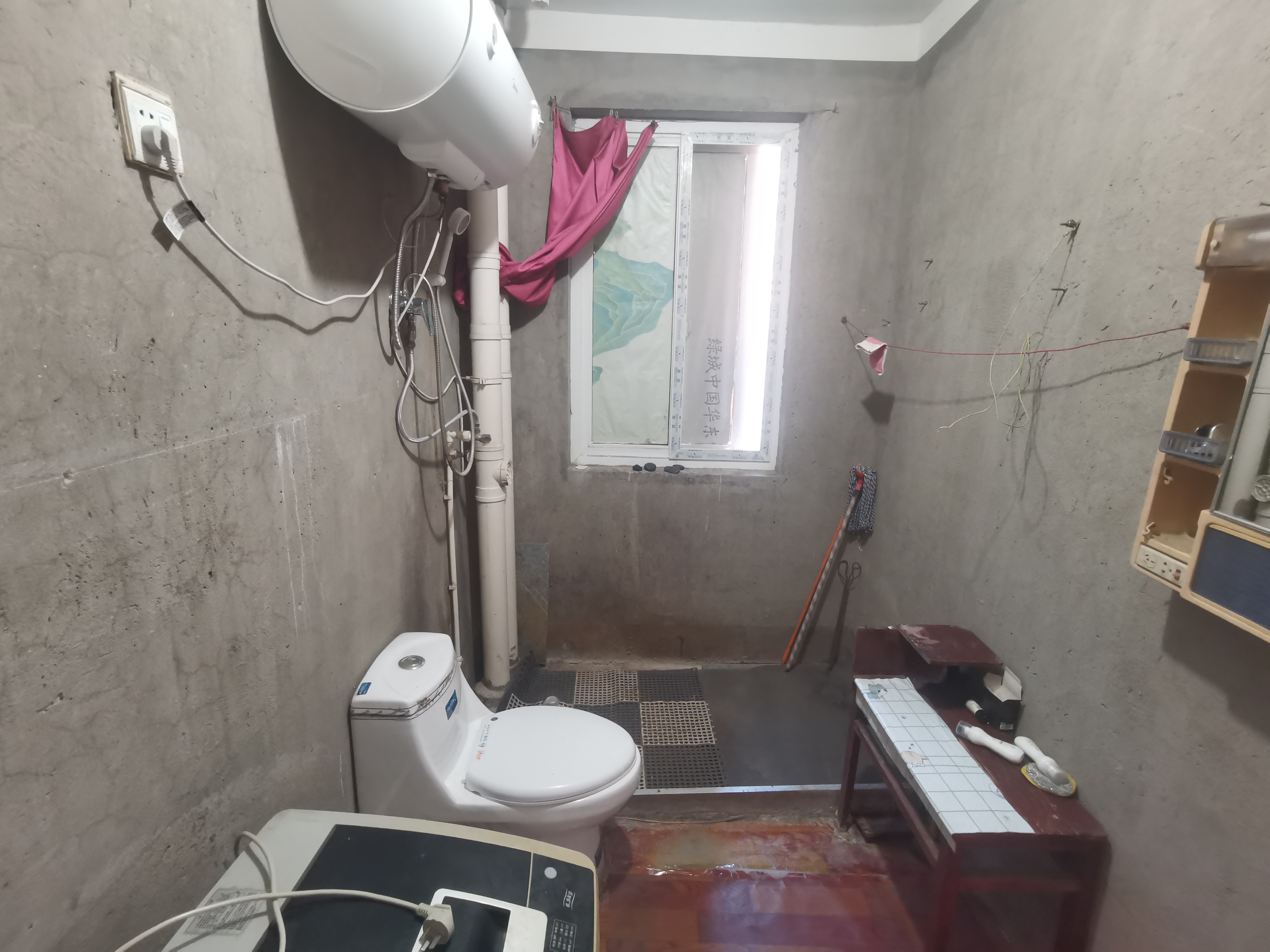 学士府 3室2厅1卫 107m&sup2;