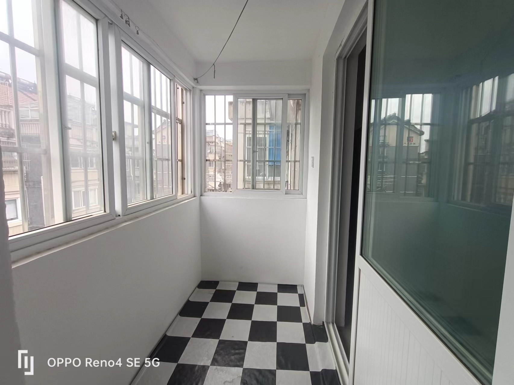 新苑华庭 3室1厅1卫 105m&sup2;