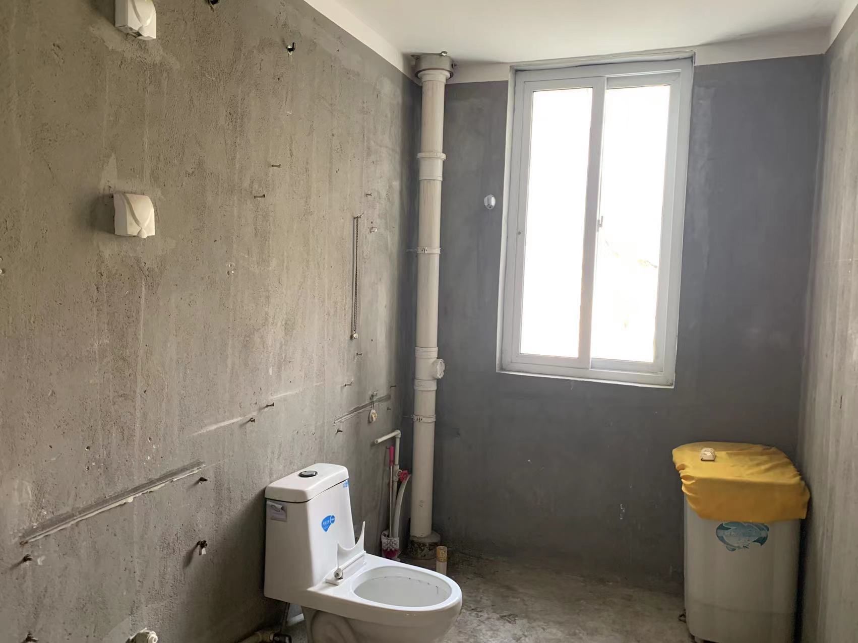 龙湖佳苑 3室2厅2卫 133.00m&sup2;